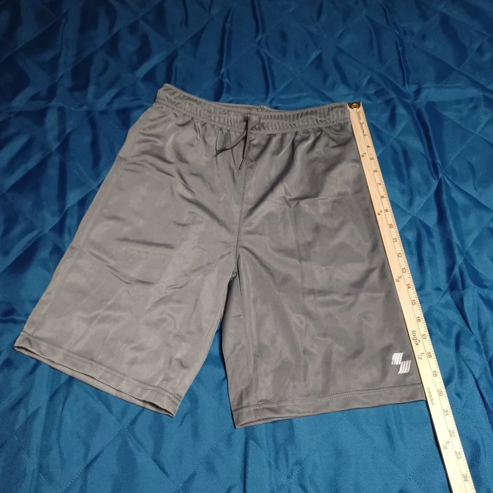 The Children's Place Sport Boys XL 14 Athletic Shorts Gray Black Ice New